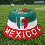 Kit de Hincha Mexicano: Gorro Bucket y Bandera de la Selección de México
